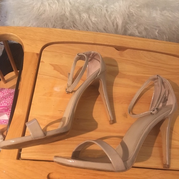 Nude Sandal - Picture 3 of 7